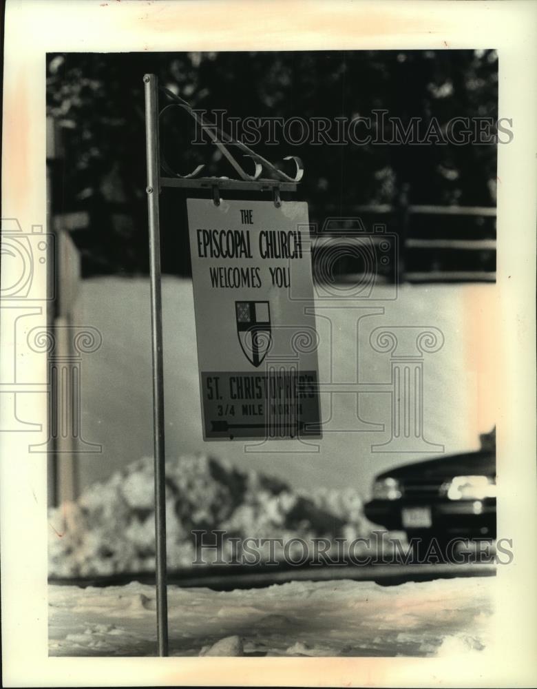 1991 Press Photo Sign for St. Christopher&#39;s Church in River Hills - mjb86478 - Historic Images