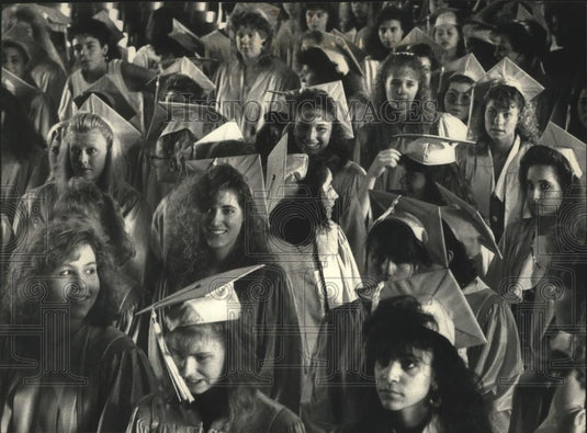 1991 Press Photo St. Mary's Academy last graduation class - mjb87866 - Historic Images