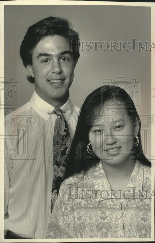 1991 Press Photo MLK High Top graduates Sarah Moeller and Donald Sauberan - Historic Images
