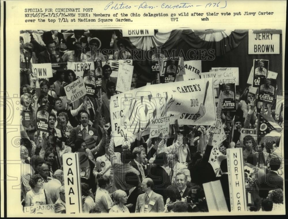 1976 Press Photo Jimmy Carter wins Democratic nomination at convention - Historic Images