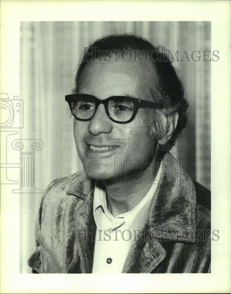 1978 Press Photo Martin Poll, an Academy Award winning motion picture producer. - Historic Images