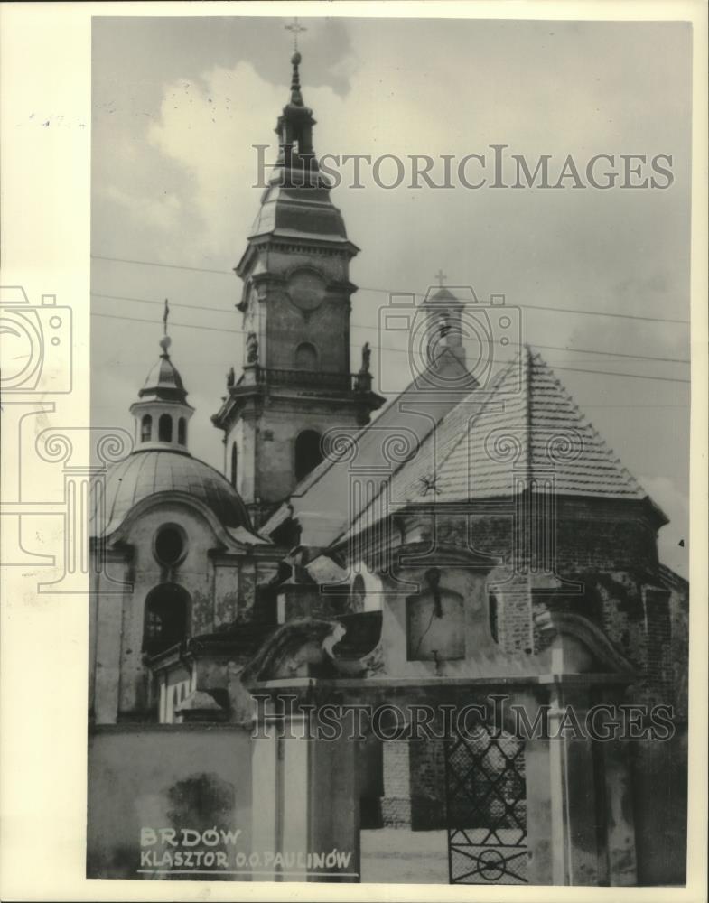 1984 Press Photo Paulite Parish Church in the town of Brdow, Poland - mjb91632 - Historic Images