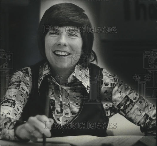 1976 Press Photo Catherine Shiely, Coordinator Of Women's Athletics At Marquette - Historic Images
