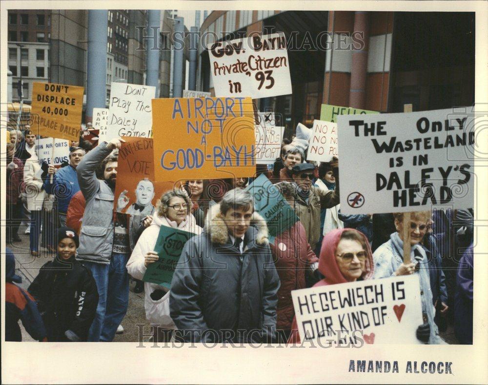 1992 Press Photo Mayor Daley Evan Bayh march Calumet - RRV67799 - Historic Images