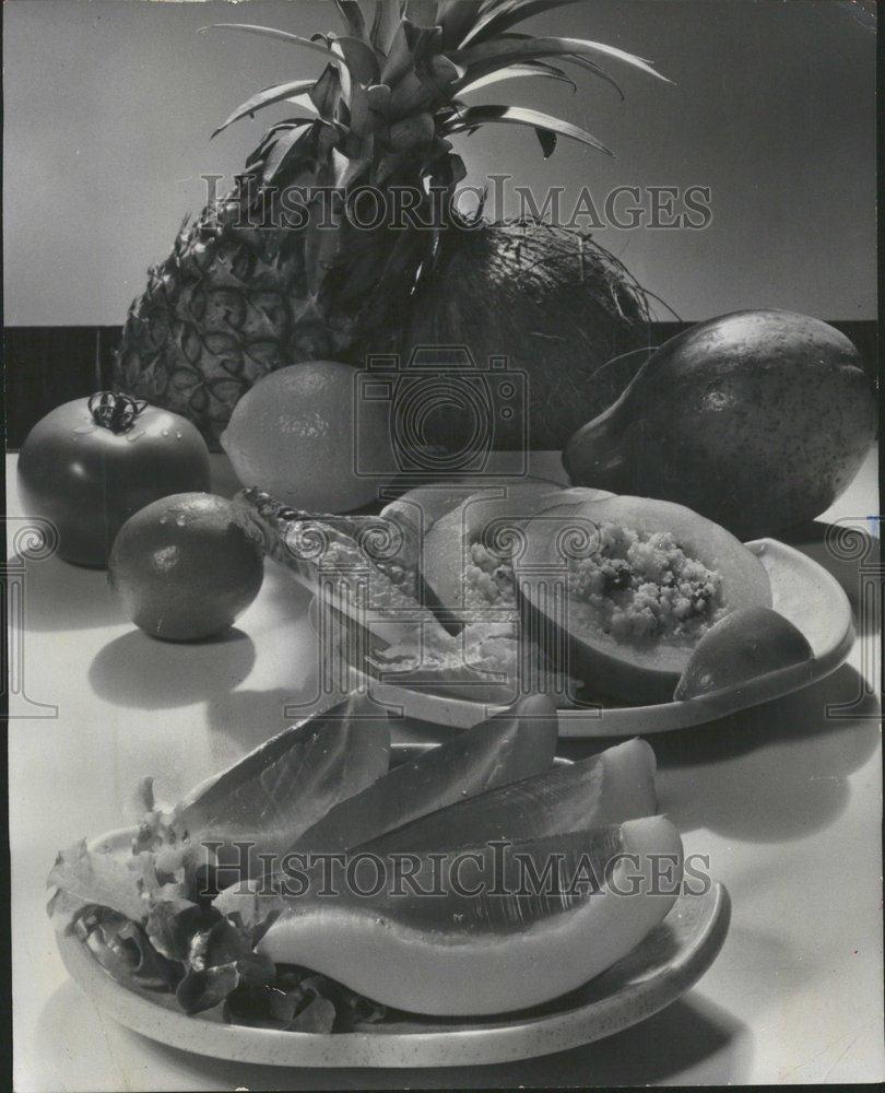 1976 Press Photo Brighten Your Winter With Papaya - RRV64565 - Historic Images