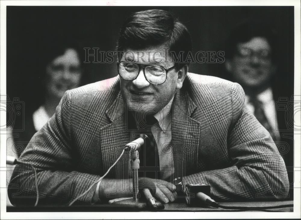 1992 Press Photo Jefferson County School Superintendent Candidate Bruce Wright - Historic Images