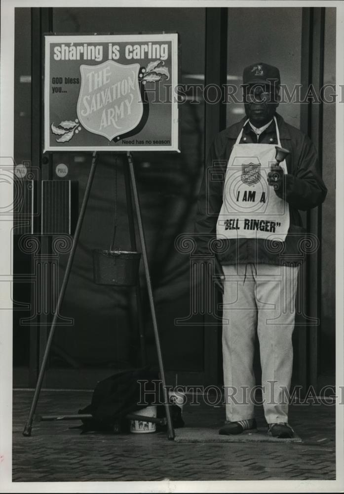 1988 Press Photo Salvation Army - Johnnie Phillips, Birmingham, Alabama - Historic Images