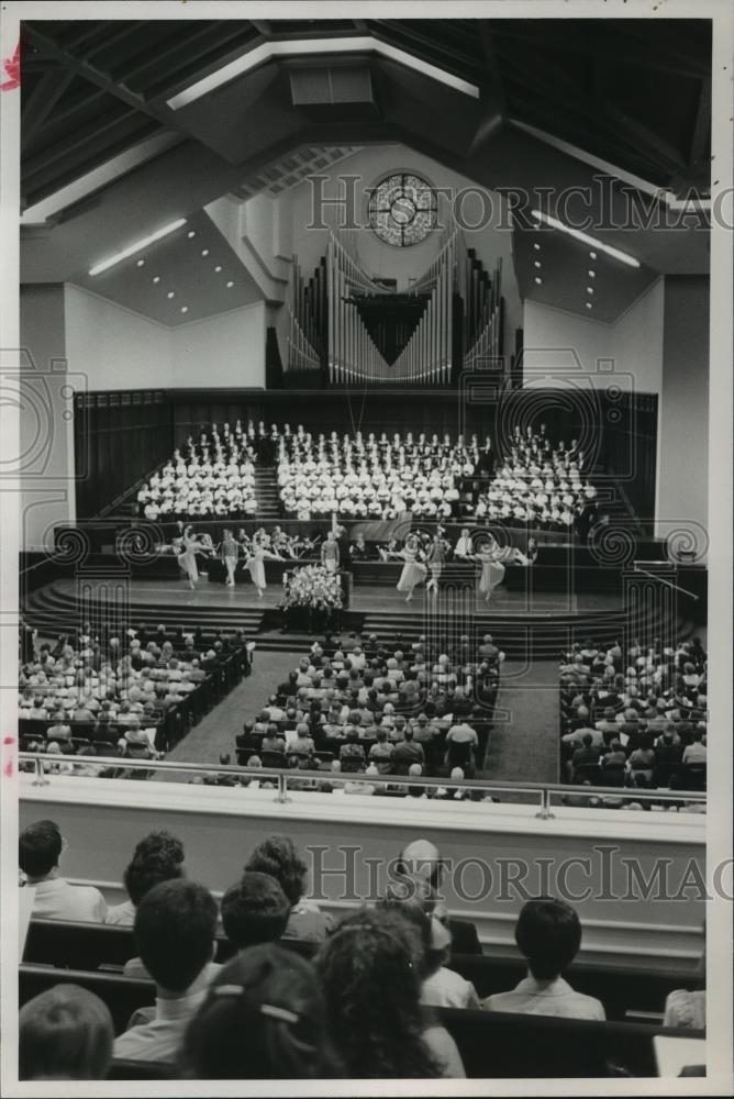 1988 Press Photo Dedication of Briarwood Presbyterian Church, Mountain Brook - Historic Images