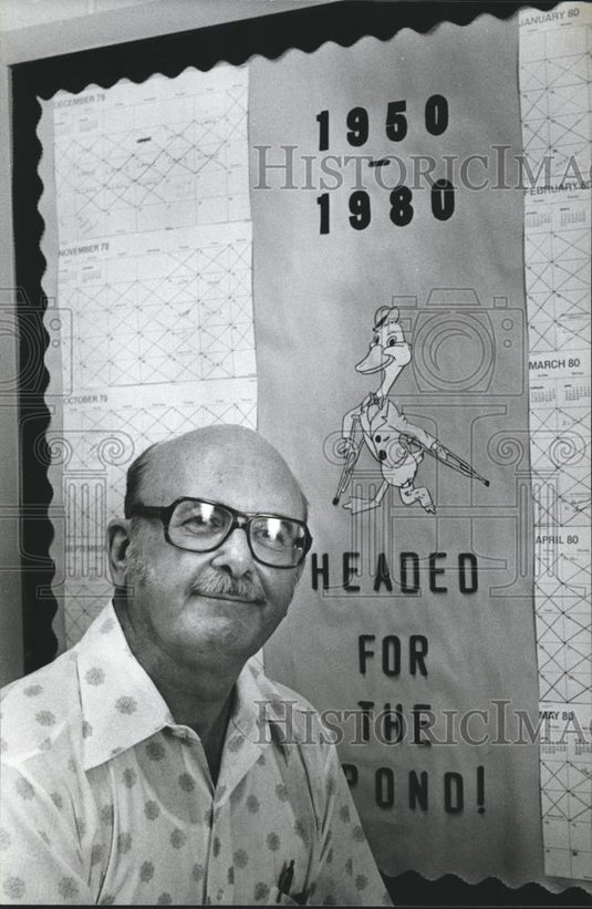 1980 Press Photo P.A. Vandiver, "lame duck" boy's high school adviser, retires - Historic Images