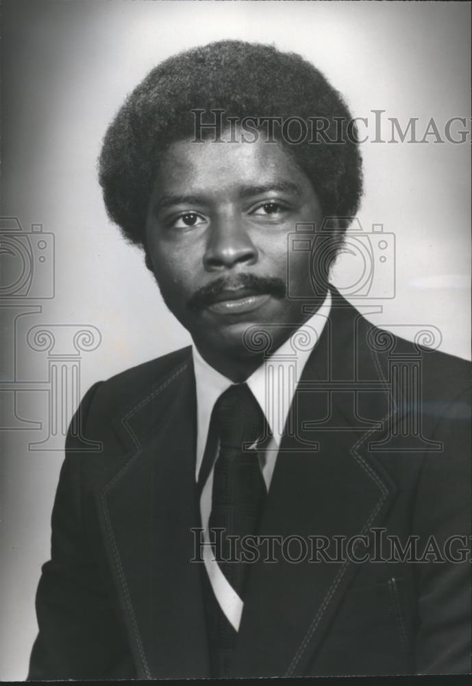 1976 Press Photo Willie J. Ward, Birmingham Cable Communications, Inc. - Historic Images