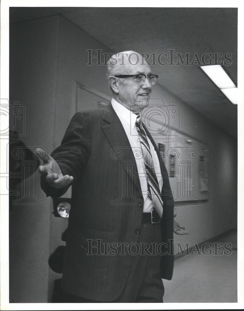 1981 Press Photo Jack Warren, Birmingham Policeman, Alabama - abna20099 - Historic Images