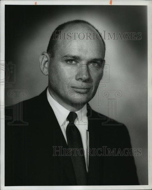 1976 Press Photo Joe Barnard, Judge - abna20809 - Historic Images