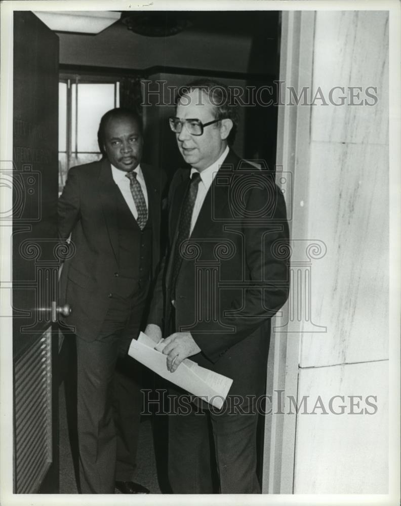 1982 Press Photo Two members of Birmingham City Council - abna20923 - Historic Images