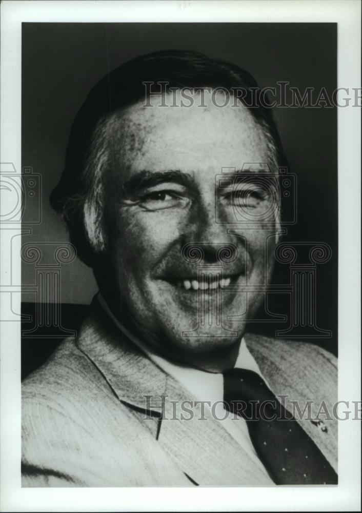 1988 Press Photo Alabama Metal Industries Corporation Chairman Charles B. Webb - Historic Images
