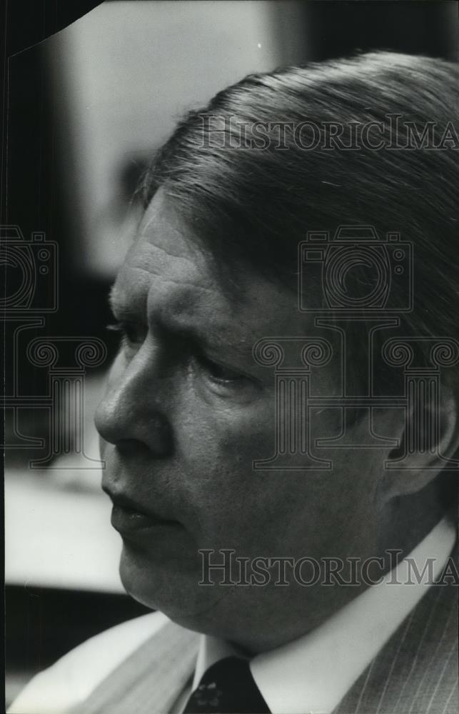 1981 Press Photo Politician Jim Bennett - abna21380 - Historic Images