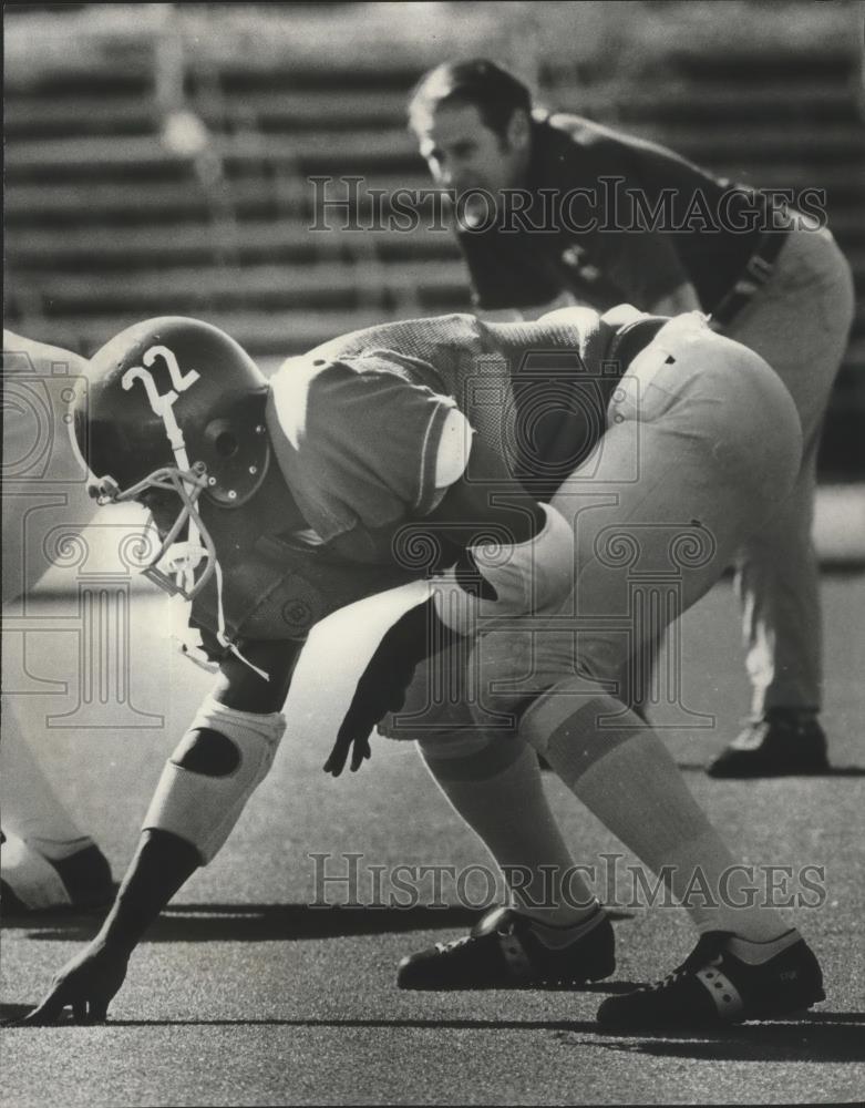 1977 Press Photo University Of Alabama Star Football Running Back Tony Nathan - Historic Images