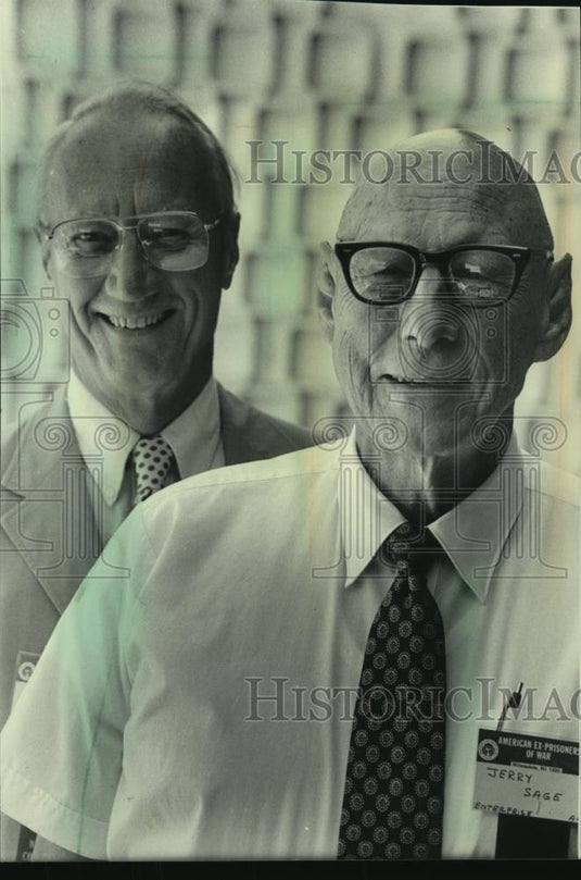 1989 Press Photo Thomas Wilson and Jerry Sage, World War II prisoners of war - Historic Images