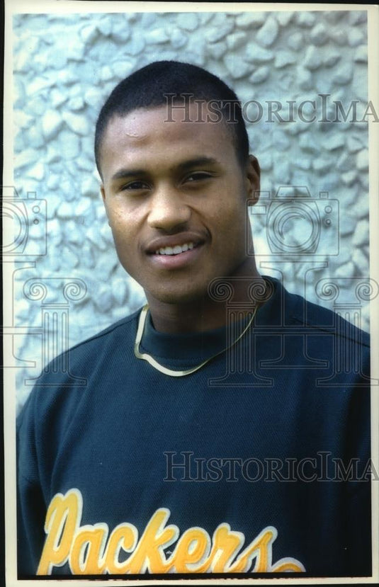 1993 Press Photo Aaron Stecker is Bay Conference's leading scorer - mjb92955 - Historic Images