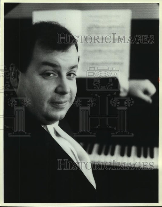 1993 Press Photo William Spiller to perform at Wisconsin Conservatory of Music - Historic Images