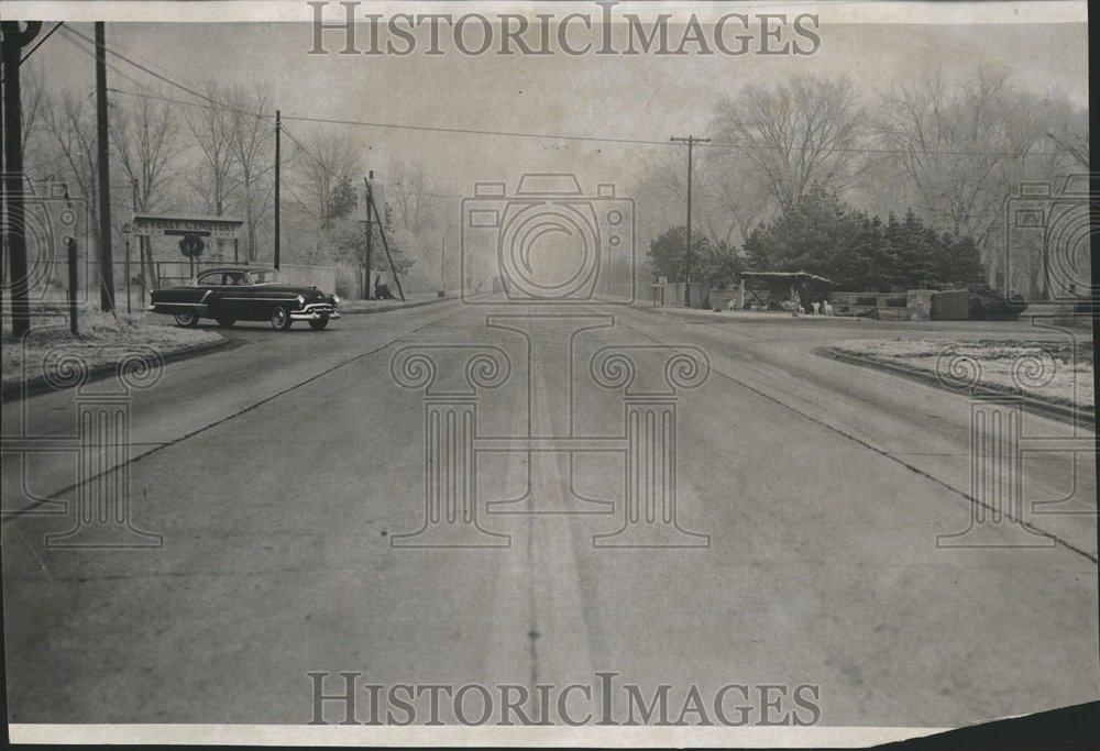 1952 Press Photo Hot Rod Crash On 119th &amp; Kedzie - RRV66561 - Historic Images