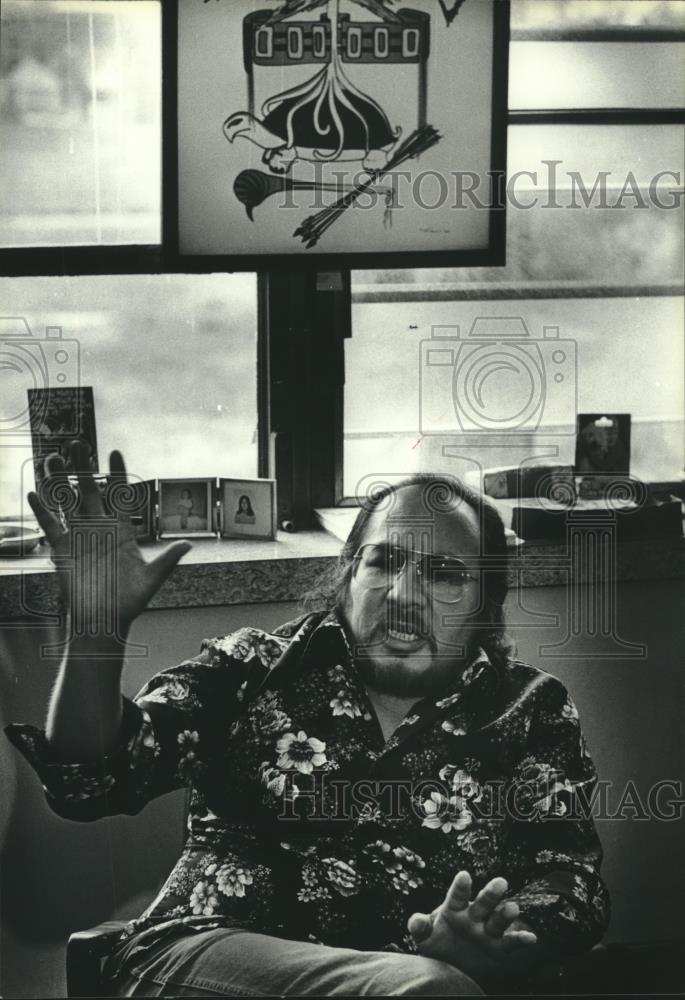 1979 Press Photo Herbert Powless, leader of the American Indian Movement - Historic Images