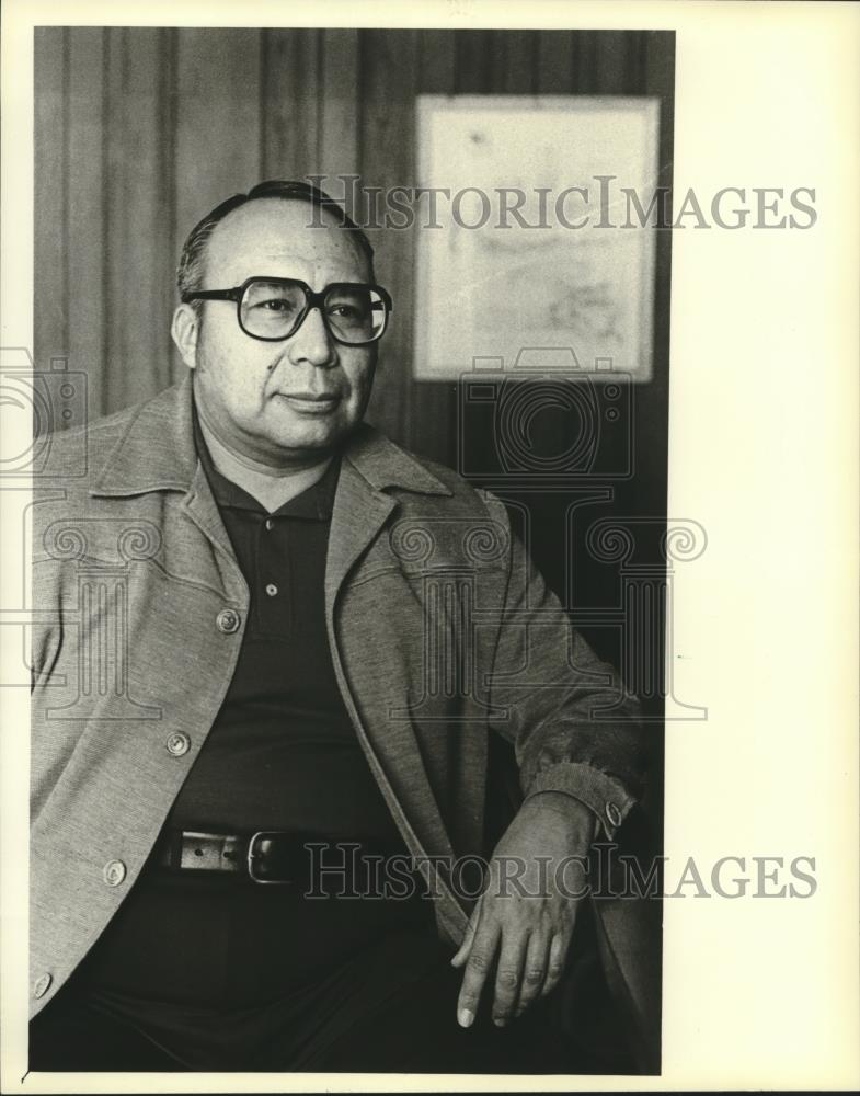 1982 Press Photo Robert E. Powless, Mount Senario College President, Wisconsin - Historic Images