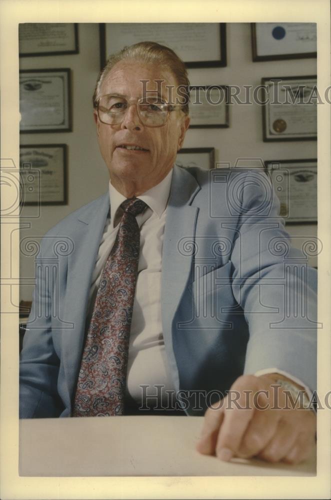 1990 Press Photo Joseph F. Preloznik, Attorney, Madison. - mjb95463 - Historic Images