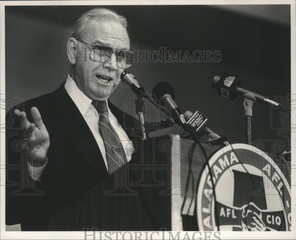 1989 Press Photo Former Speaker of the House Jim Wright - abna18790 - Historic Images