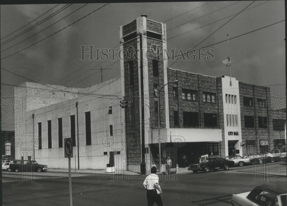 1982 Press Photo Bessemer, Alabama, City Hall - abna19236 - Historic Images
