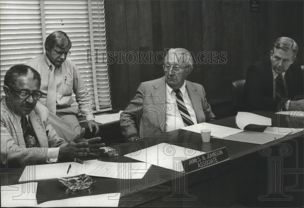 1981 Press Photo Jefferson County Personnel Board members, Alabama - abna19255 - Historic Images