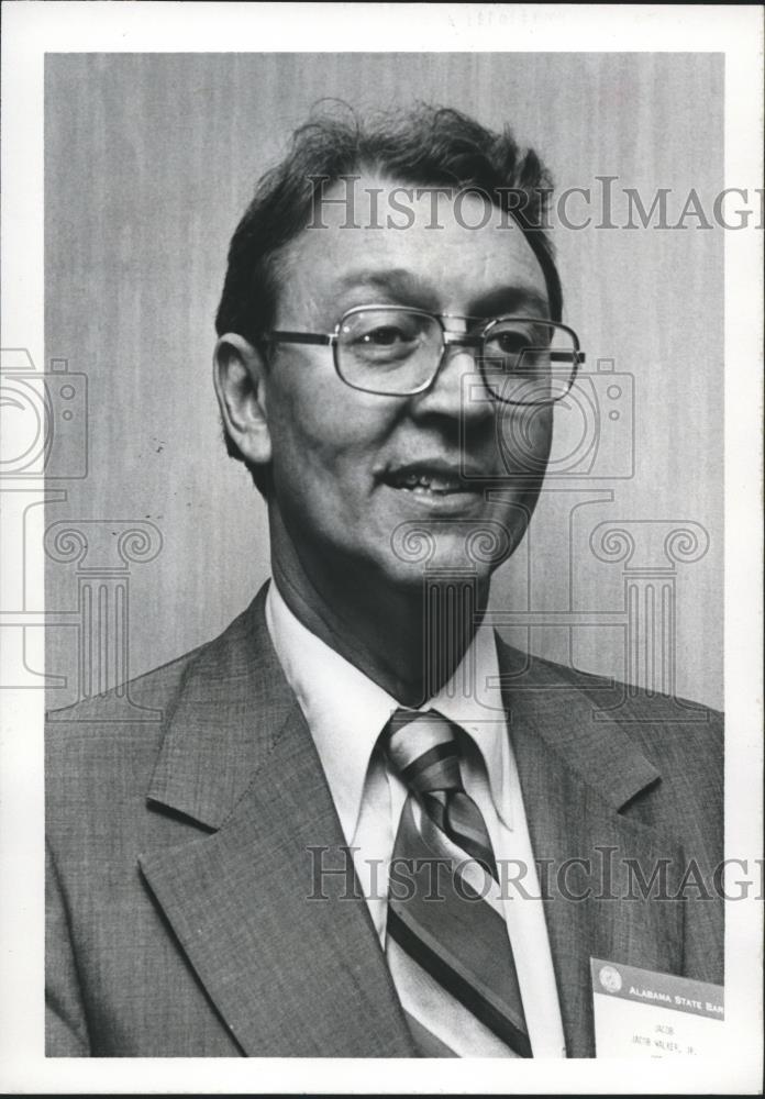 1977 Press Photo Jacob A. Walker Jr., Attorney - abna19876 - Historic Images