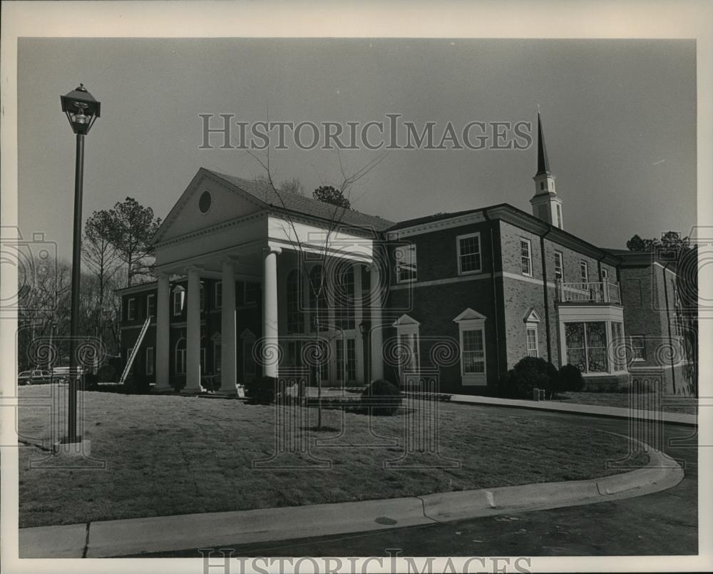 1986 Press Photo First Baptist Church of Birmingham, Alabama - abna20339 - Historic Images