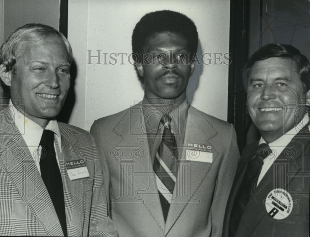 1976 Press Photo John Bassett, to speak at Birmingham Touchdown Club, Alabama - Historic Images