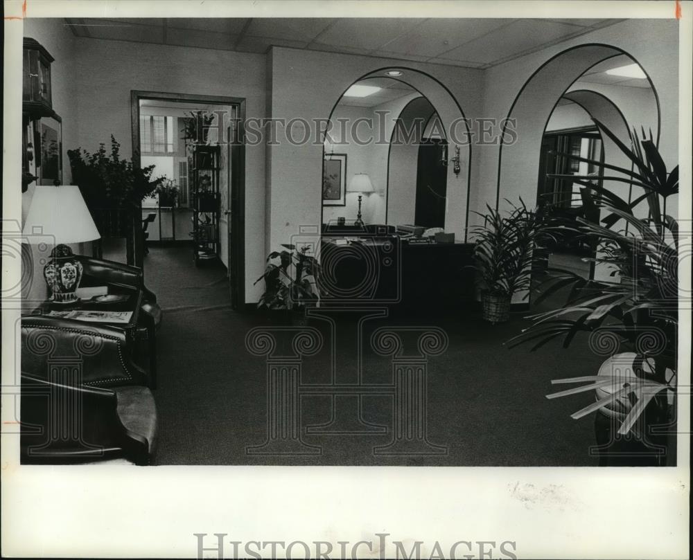 1979 Press Photo Birmingham, Alabama Banks: Metro Bank, The reception Room - Historic Images