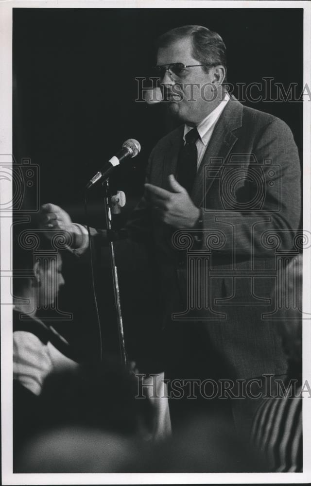 1987 Press Photo James A. Brough, Birmingham Art and Art History, Alabama - Historic Images