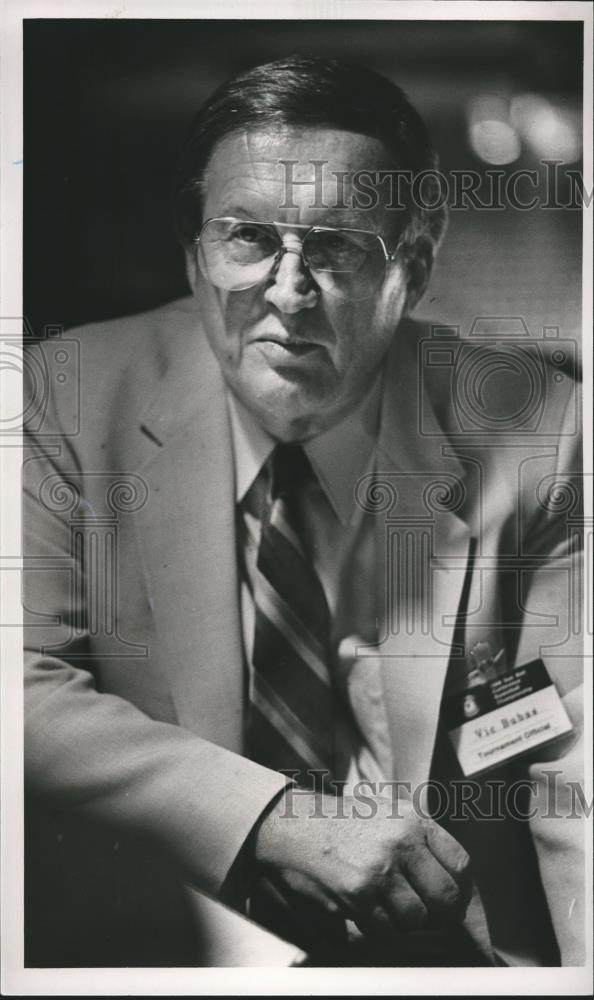 1986 Press Photo Vic Bubas, Sun Belt Commissioner, Duke Coach - abna22390 - Historic Images