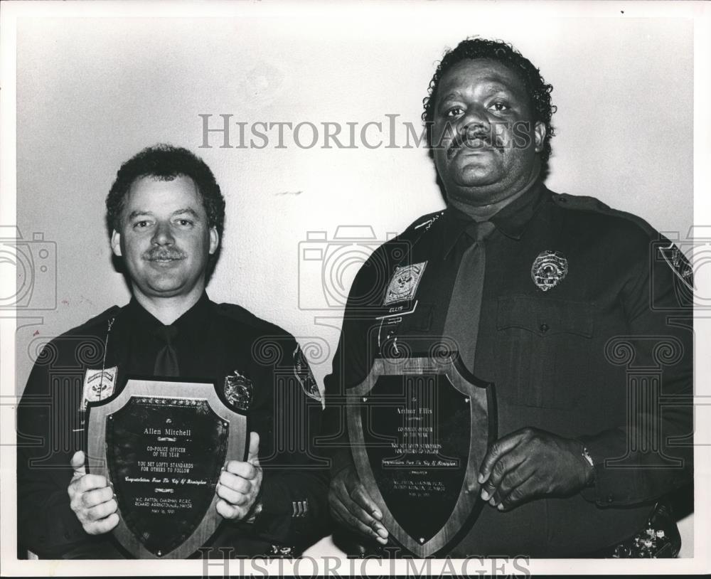 1991 Press Photo Birmingham Alabama Police Officers Allen Mitchell, Arthur Ellis - Historic Images
