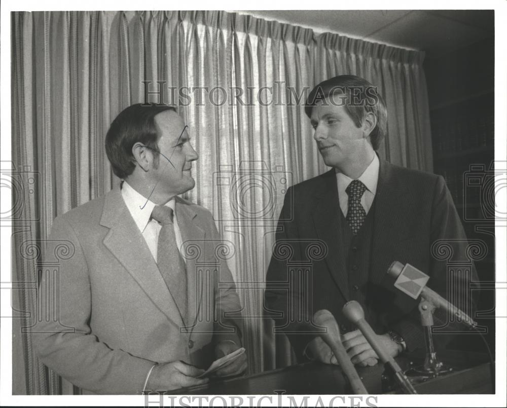 1979 Press Photo Dr. David Bonner, Alabama Finance Director, and Other - Historic Images