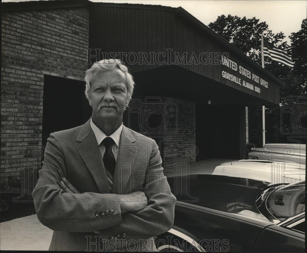 1983 Press Photo Bert Tucker, Graysville Postmaster, Alabama - abna22886 - Historic Images