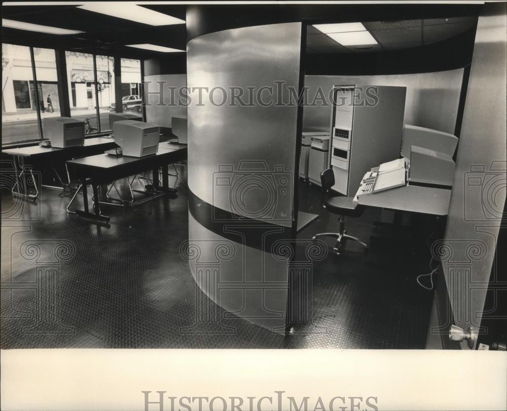 1983 Press Photo Birmingham, Alabama Southern Research Institute Interior - Historic Images
