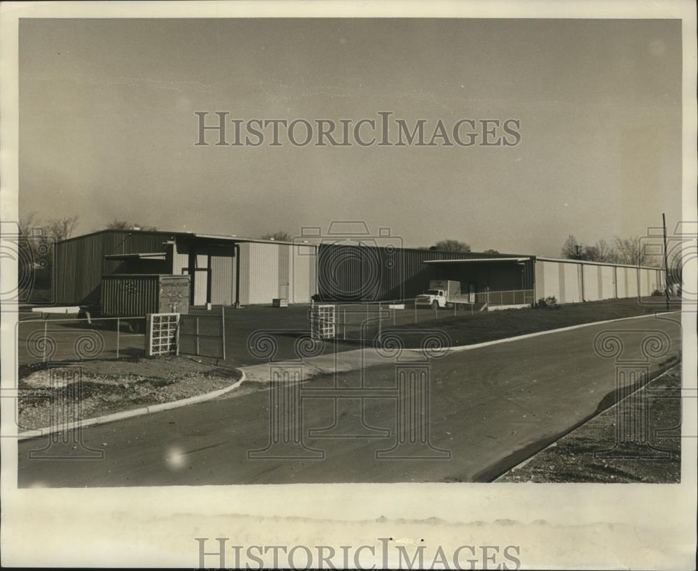 1988 Press Photo Vulcan Trailer Manufacturing building, Birmingham, Alabama - Historic Images