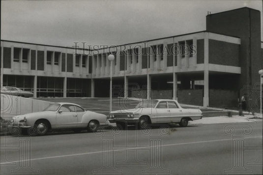 Press Photo Occupational Rehabilitation Center at 1616 Sixth Avenue, South - Historic Images