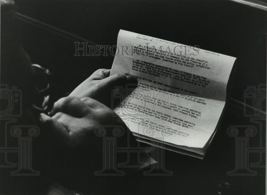 Press Photo Birmingham, Alabama City Council Member Reads Agenda - abna23421 - Historic Images