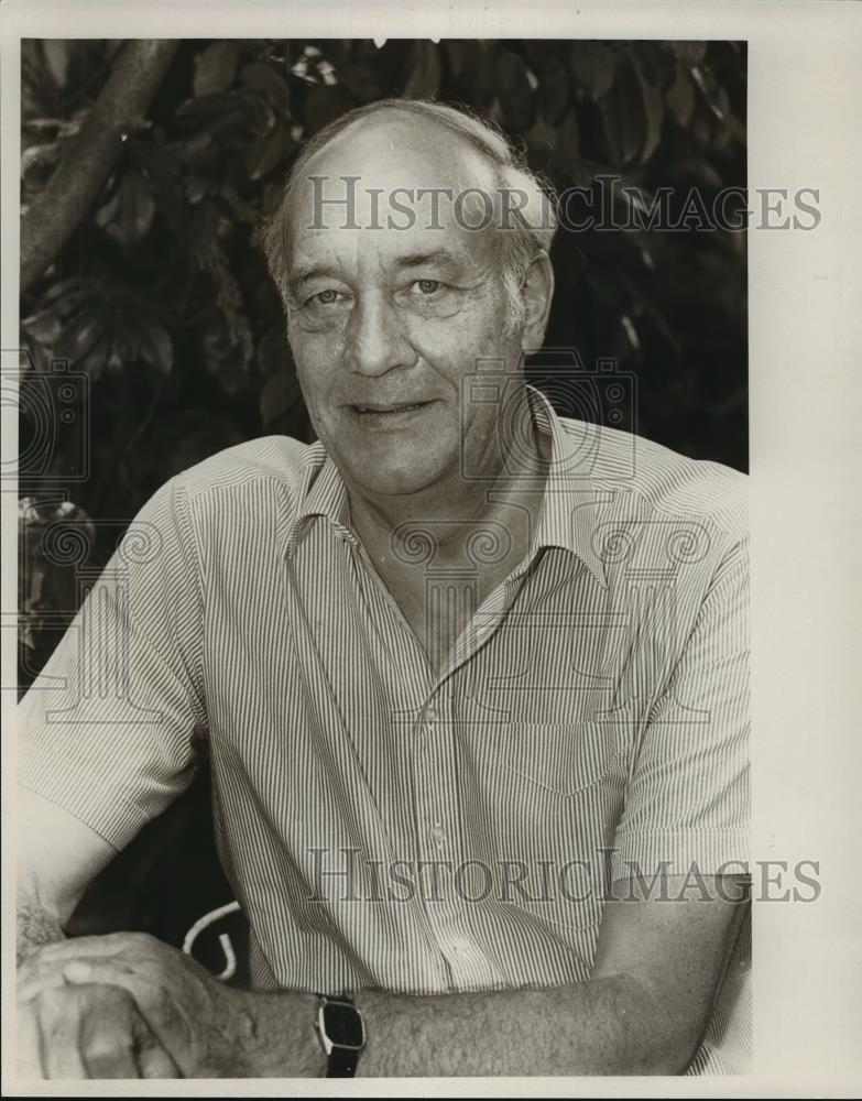 1989 Press Photo Herve Choisy, President, Int&#39;l Travel Agents Confederation - Historic Images