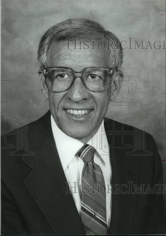1987 Press Photo Dr. Lester Caplan, University of Alabama Birmingham Optometrist - Historic Images