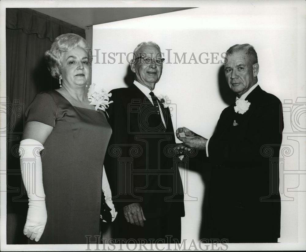 1991 Press Photo Ray T. Carter and Others, Alabama - abna24383 - Historic Images