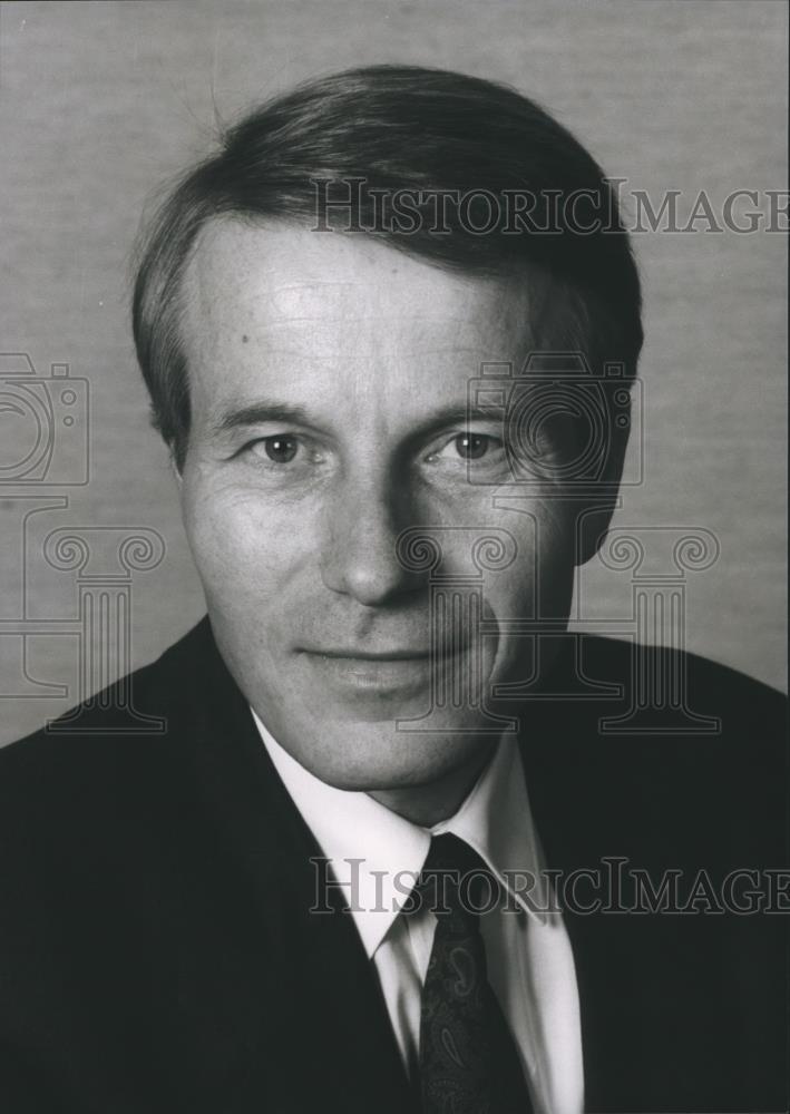 Press Photo Heiner Tropitzsch, Member, Board of Management , Mercedes-Benz - Historic Images