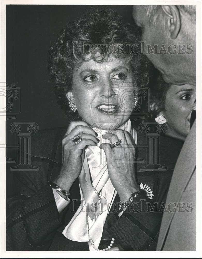 1985 Press Photo Betty Fine Collins at an election, Alabama - abna24892 - Historic Images
