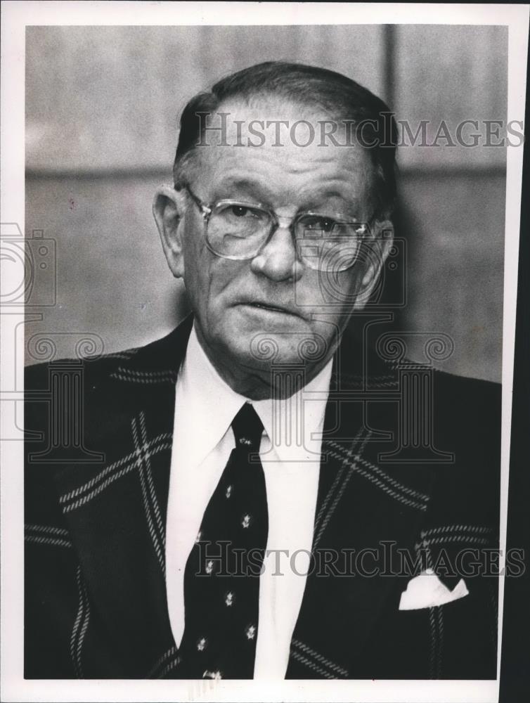 Press Photo Jefferson County Judge William Cole retires, Alabama - abna24959 - Historic Images