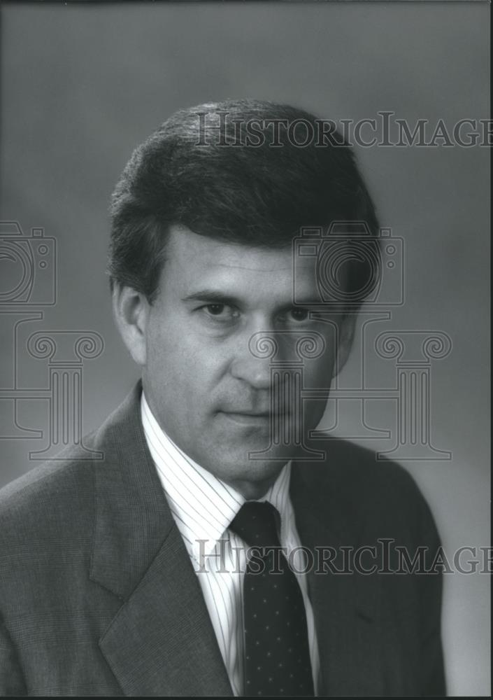 Press Photo William Cothran, Junior, Senior Vice President, Amsouth Bank - Historic Images